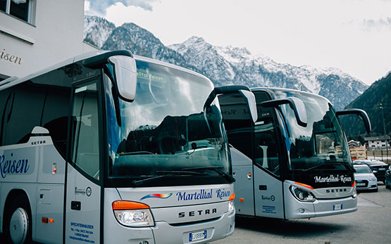 Martelltal Reisen – Leistungen – Busreisen & Transferfahrten